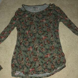 Long sleeve floral shirt